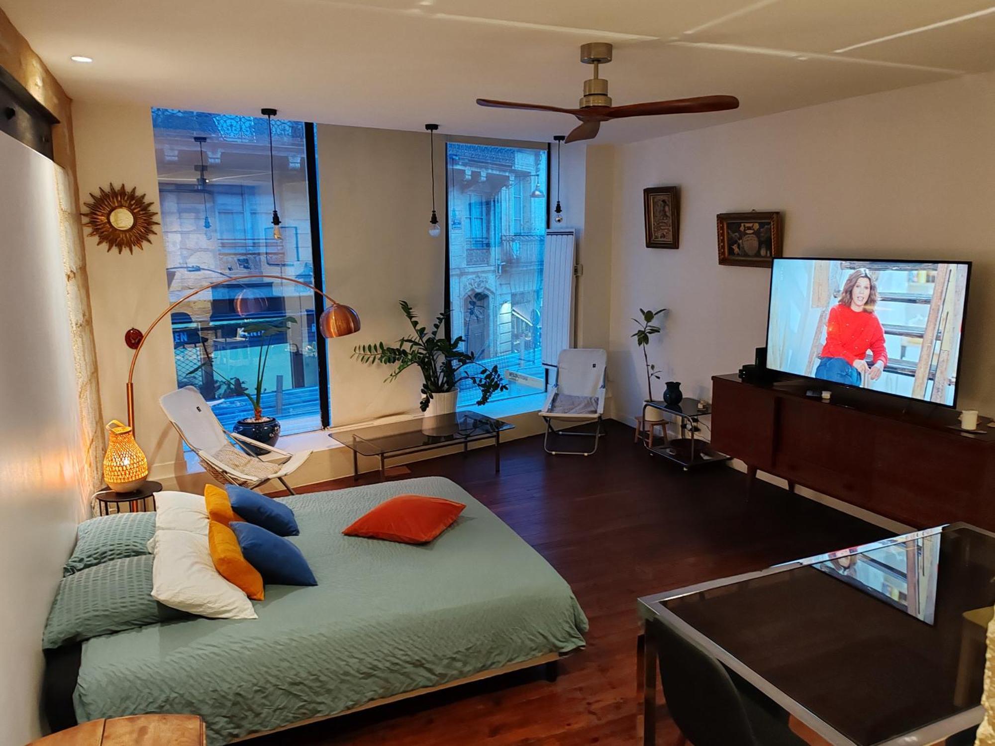 Studio Бордо Екстериор снимка